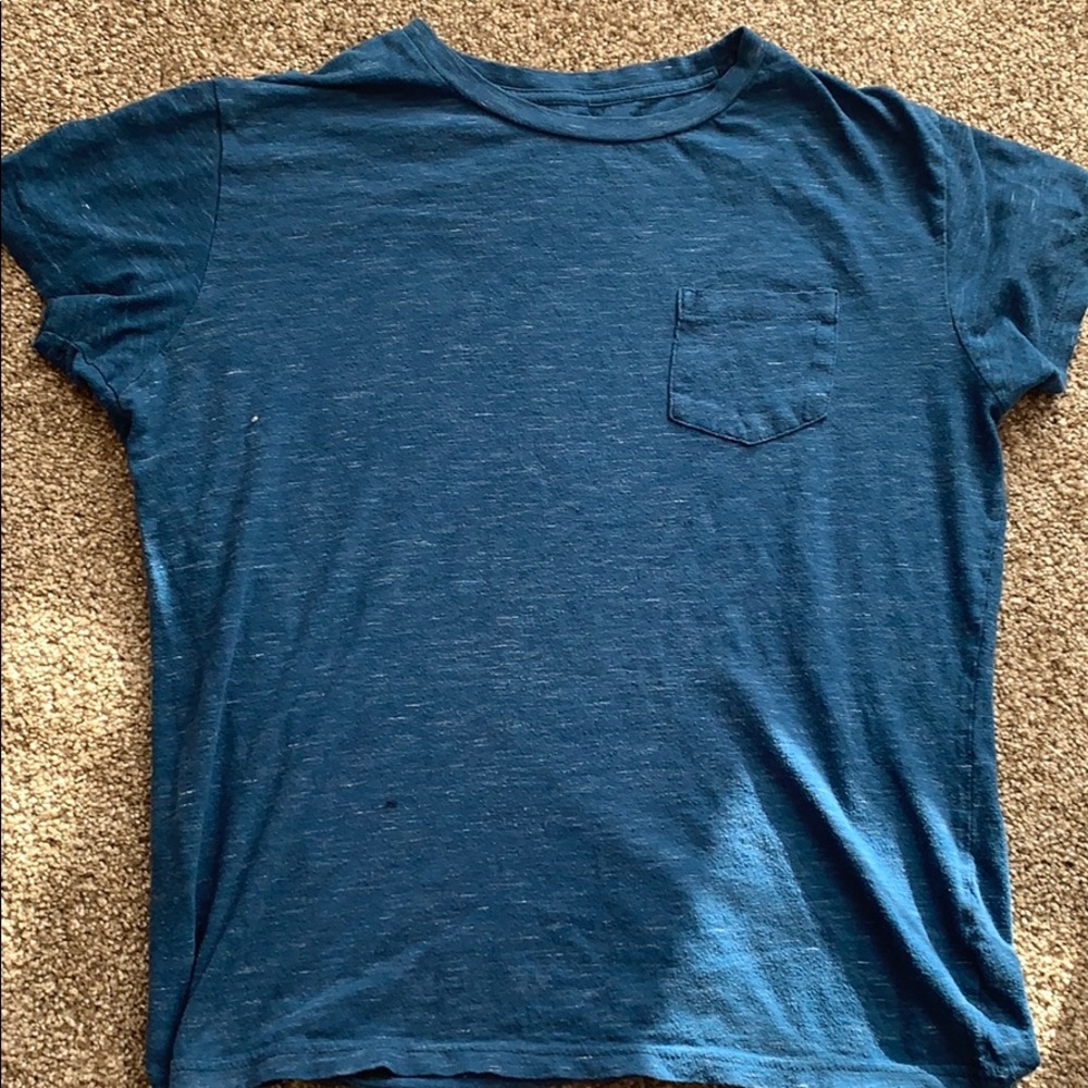 Aeropostale t- shirt